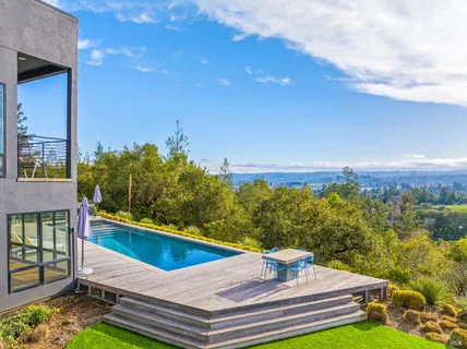 $3,750,000 | 9224 Carols View Lane, Forestville, CA 95436