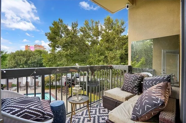 $300,000 | 425 Chapel Street Southwest, Unit 1109, Atlanta, GA 30313