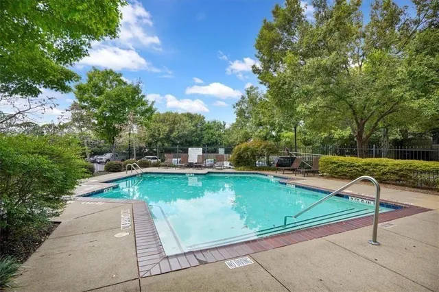 $300,000 | 425 Chapel Street Southwest, Unit 1109, Atlanta, GA 30313