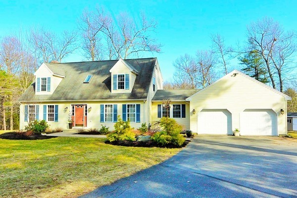 376 South Meadow Road Lancaster, MA 01523 - Photo 1 of 27