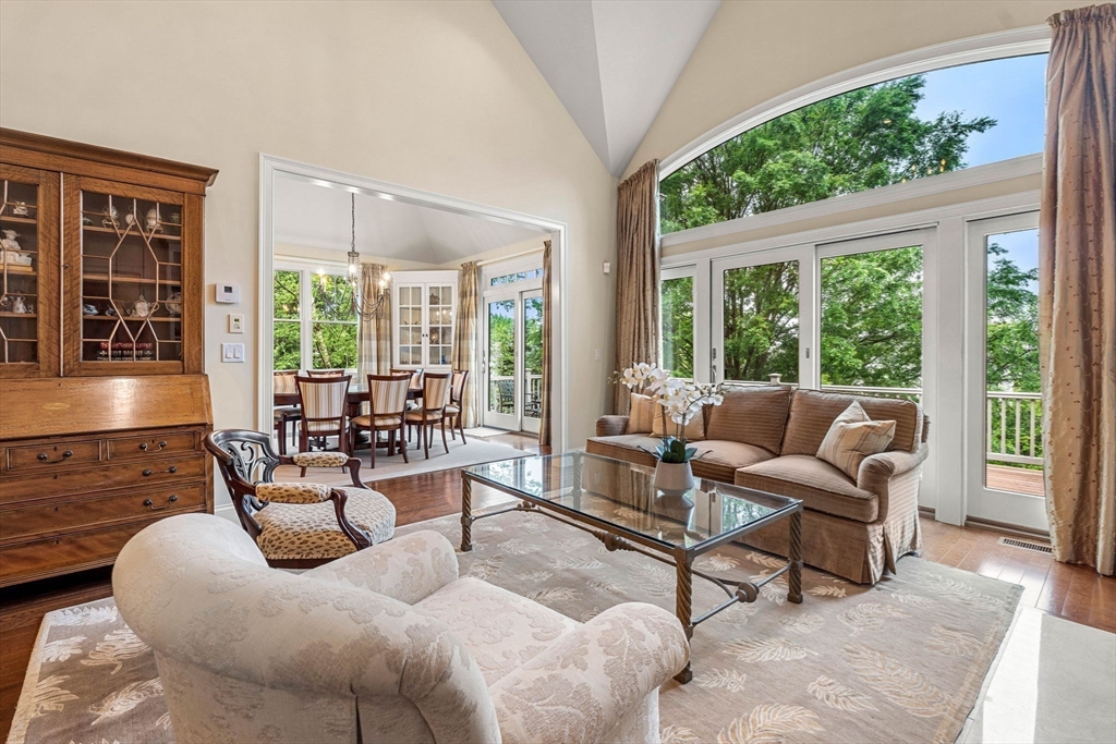62 Summit Road, Unit 62 Belmont, MA 02478 - Photo 9 of 42 Gallery Image 9