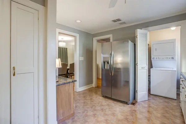 $639,000 | 2027 Glenco Terrace, Fort Worth, TX 76110