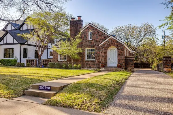 $639,000 | 2027 Glenco Terrace, Fort Worth, TX 76110