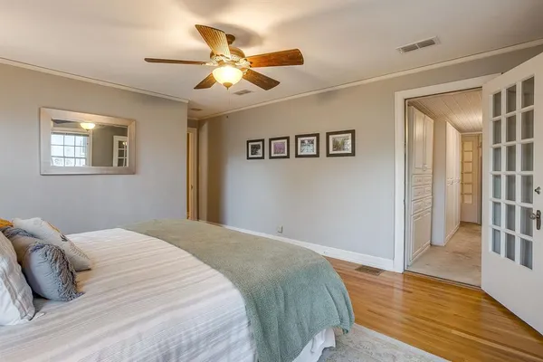 $639,000 | 2027 Glenco Terrace, Fort Worth, TX 76110