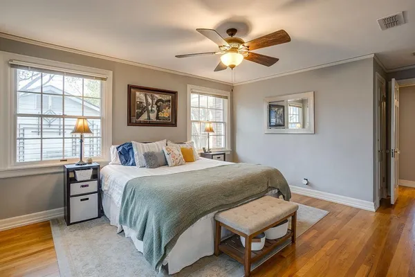 $639,000 | 2027 Glenco Terrace, Fort Worth, TX 76110