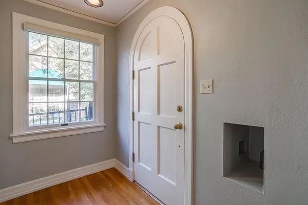 $639,000 | 2027 Glenco Terrace, Fort Worth, TX 76110