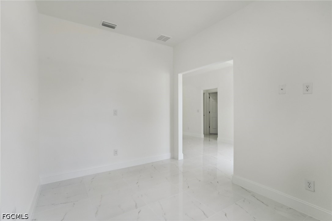 3203 27th Street Southwest Lehigh Acres, FL 33976 - Photo 12 of 26
