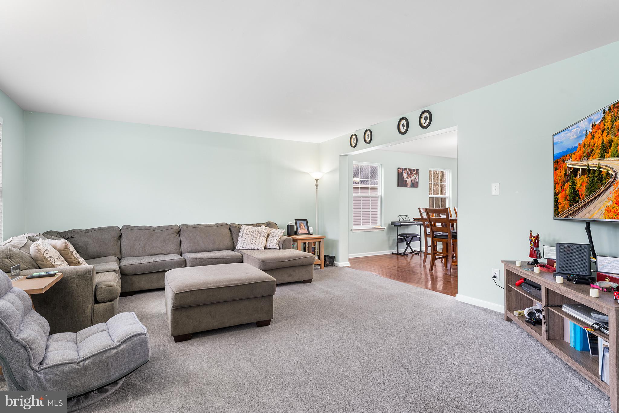 104 Phillips Road Mount Laurel, NJ 08054 - Photo 4 of 45