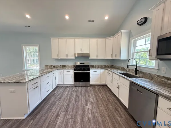 $429,000 | 180 Marynetta Avenue, Deltaville, VA 23043