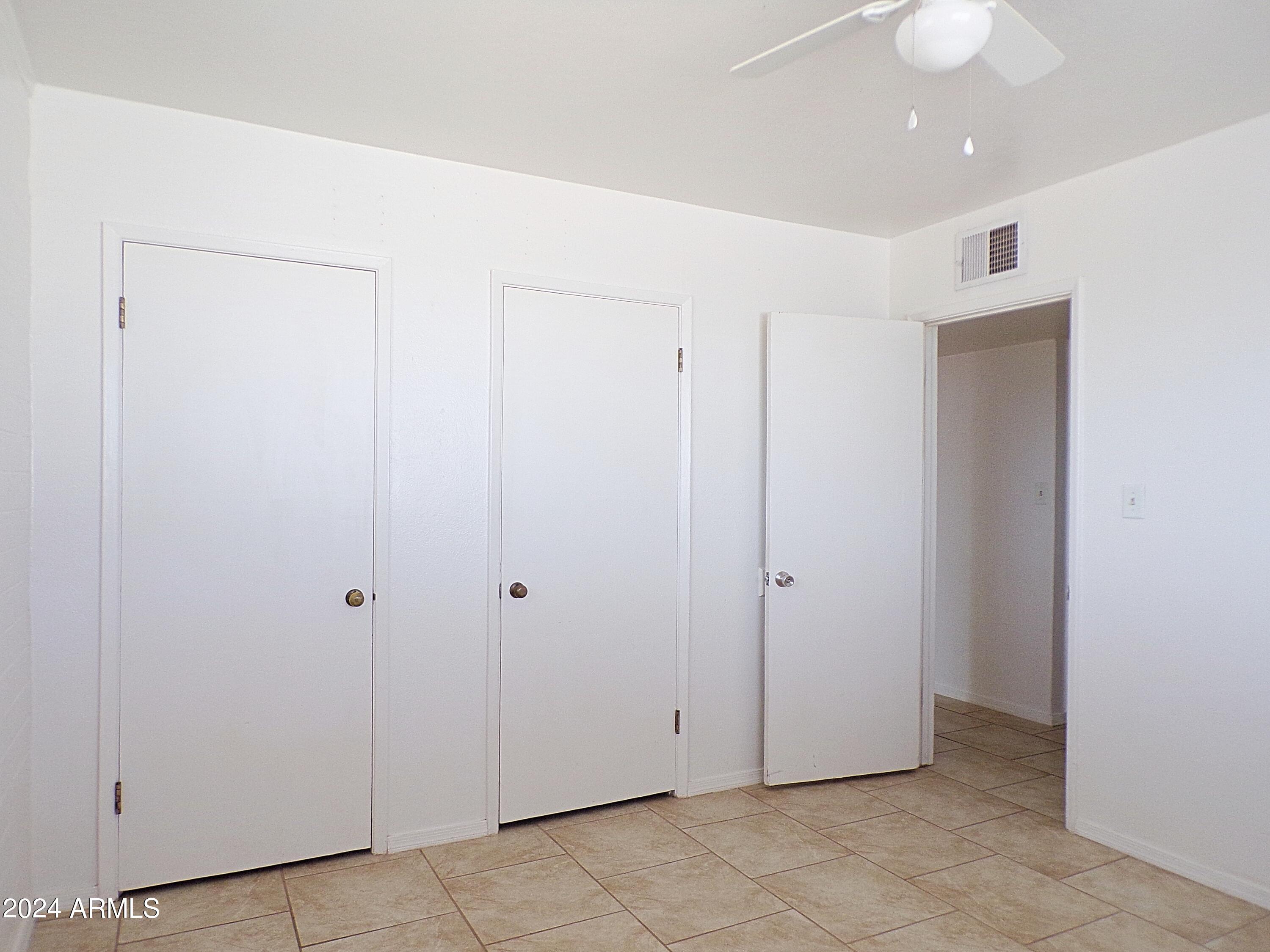 307 1st Street, Unit B Huachuca City, AZ 85616 - Photo 10 of 20 011