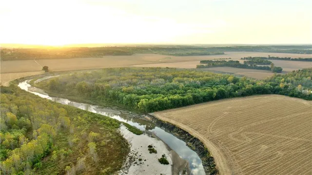 $284,890 | B Highway, Cainsville, MO 64632