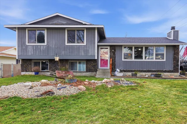 $425,000 | 15421 East 14th Avenue, Veradale, WA 99037