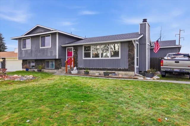 $425,000 | 15421 East 14th Avenue, Veradale, WA 99037