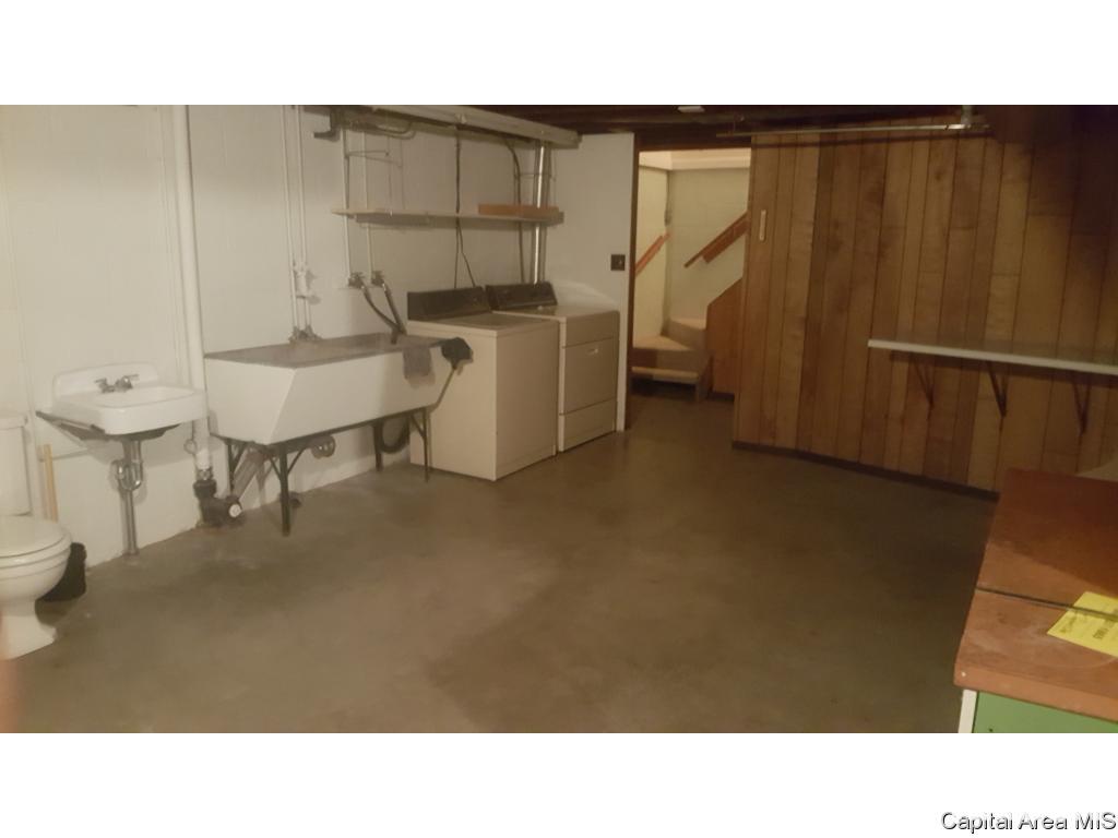 2143 Lindsay Road Springfield, IL 62704 - Photo 17 of 20