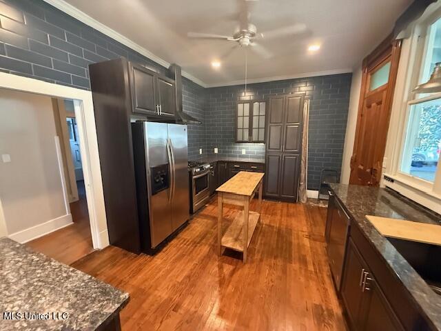 511 Madison Street Natchez, MS 39120 - Photo 7 of 53 IMG_0037