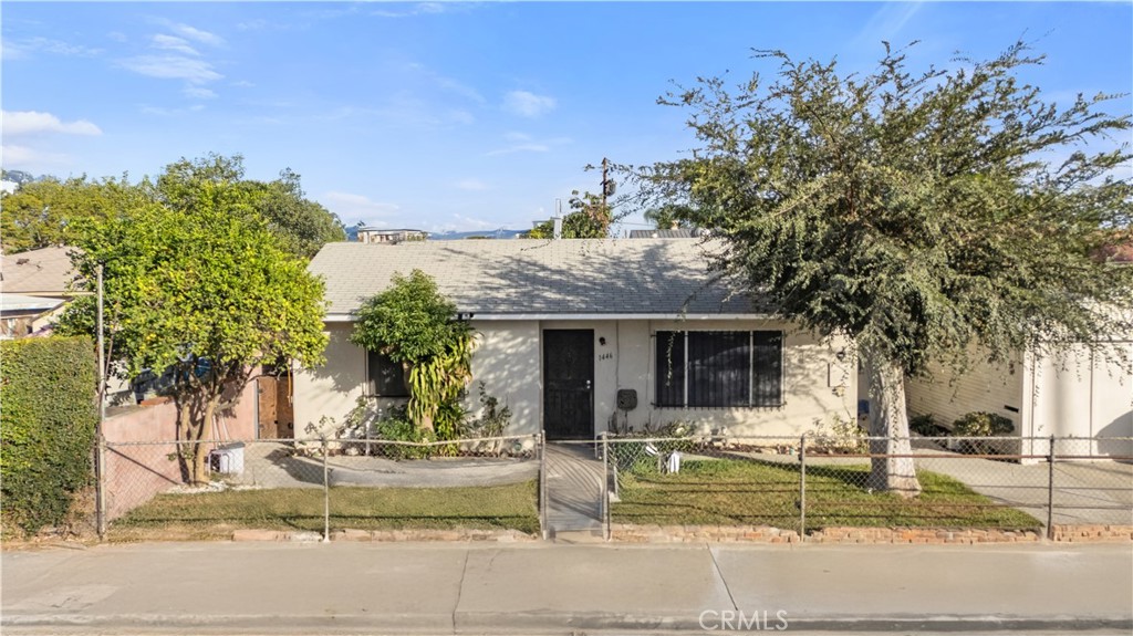 4505 Dunham Street Commerce, CA 90040 - Photo 12 of 19 FRONT VIEW UNIT 2
