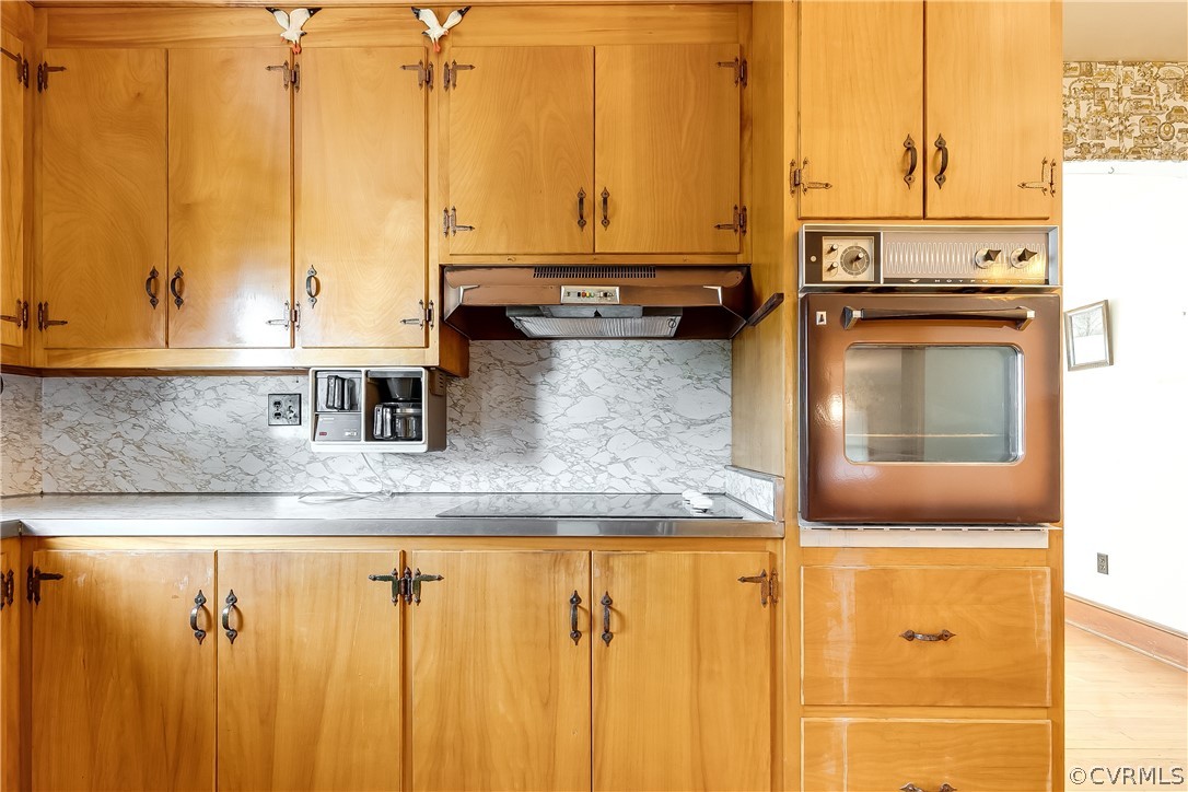 20404 Anderson Mill Road Beaverdam, VA 23015 - Photo 14 of 40 a kitchen with a window