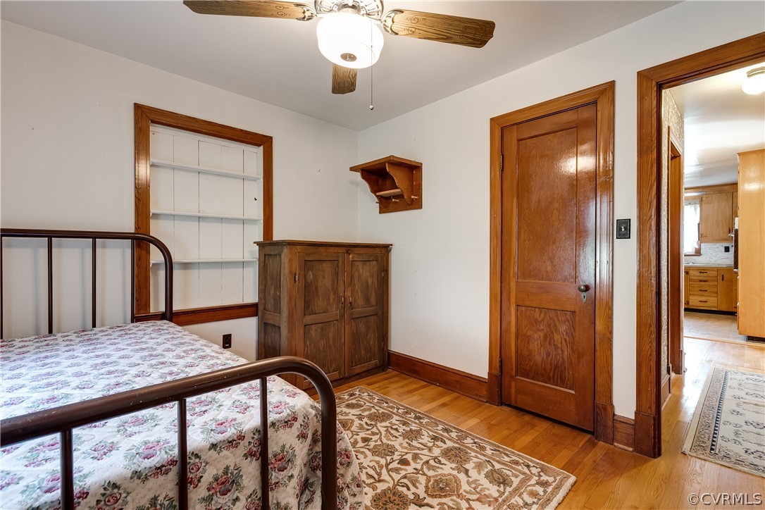 20404 Anderson Mill Road Beaverdam, VA 23015 - Photo 25 of 40 workspace with wooden floor and bedroom view