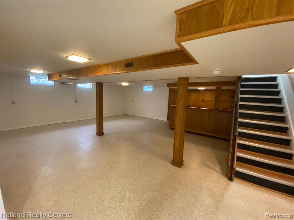426 Moross Road Grosse Pointe, MI 48236 - Photo 23 of 36