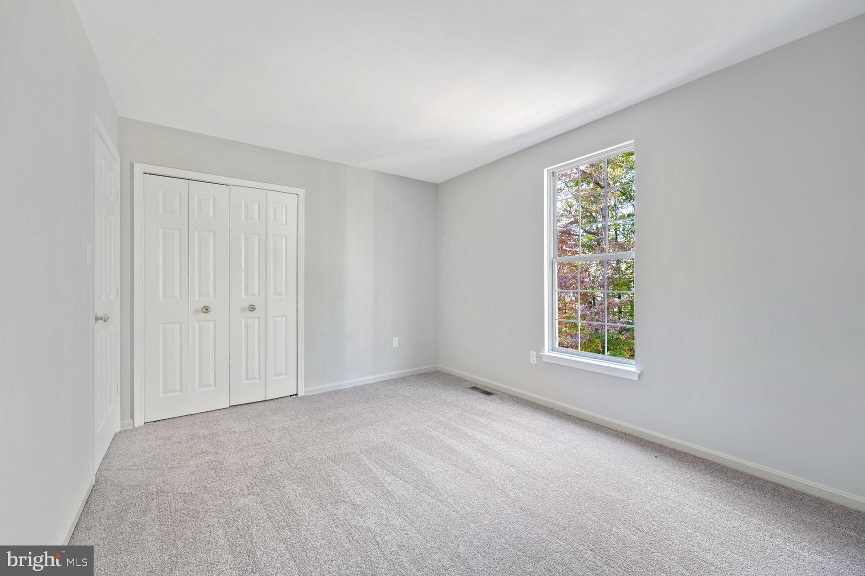 501 Dobbin Court Accokeek, MD 20607 - Photo 24 of 38 an empty room with windows