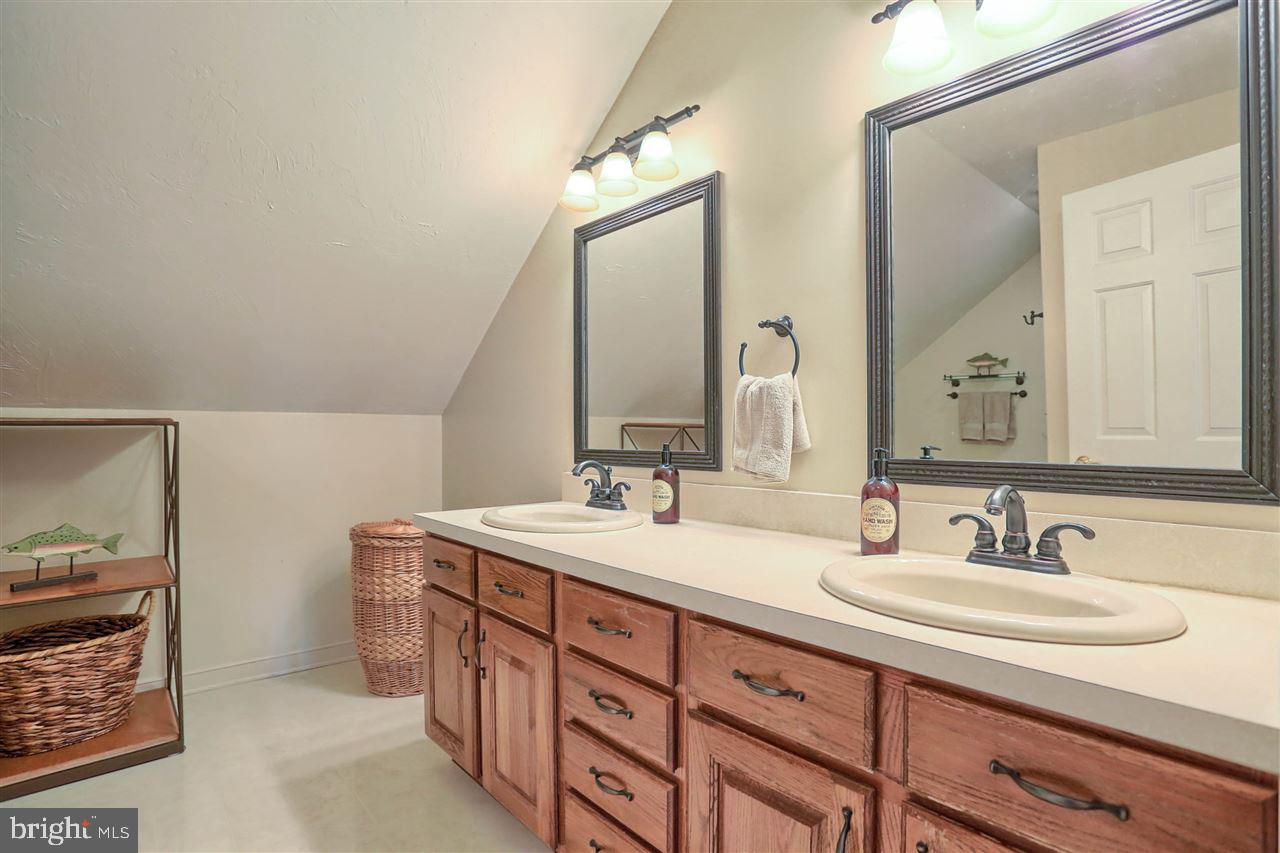 6470 Cabot Road Dover, PA 17315 - Photo 26 of 36