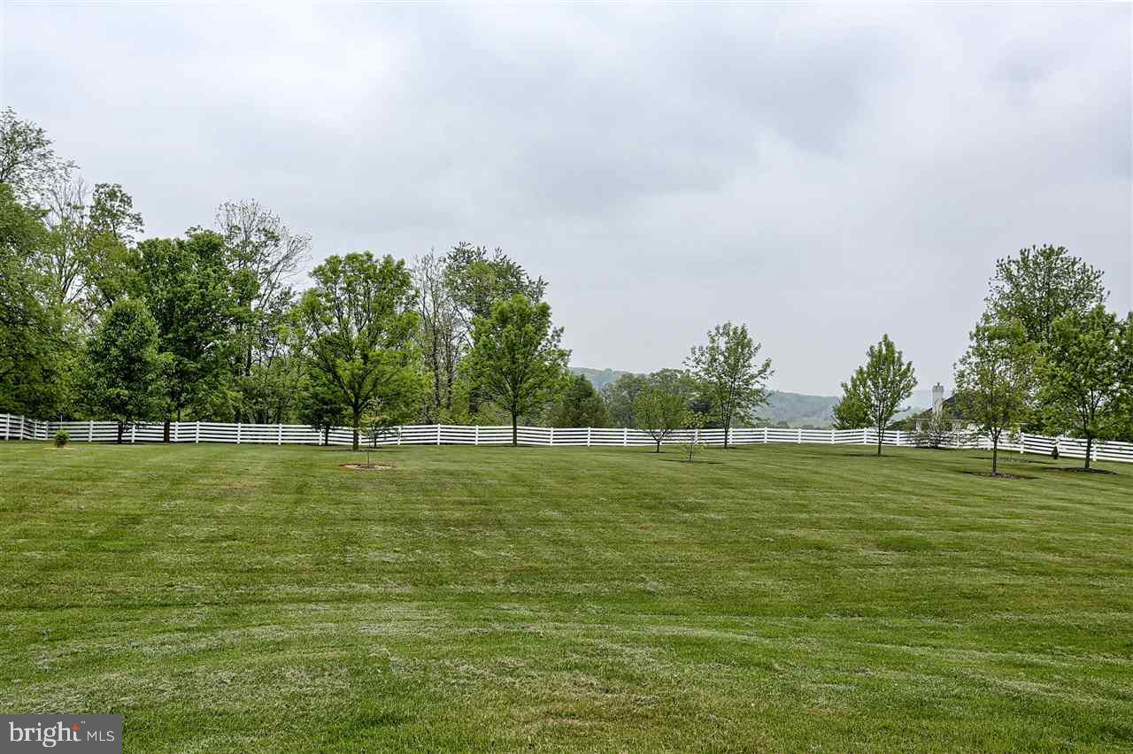 6470 Cabot Road Dover, PA 17315 - Photo 31 of 36