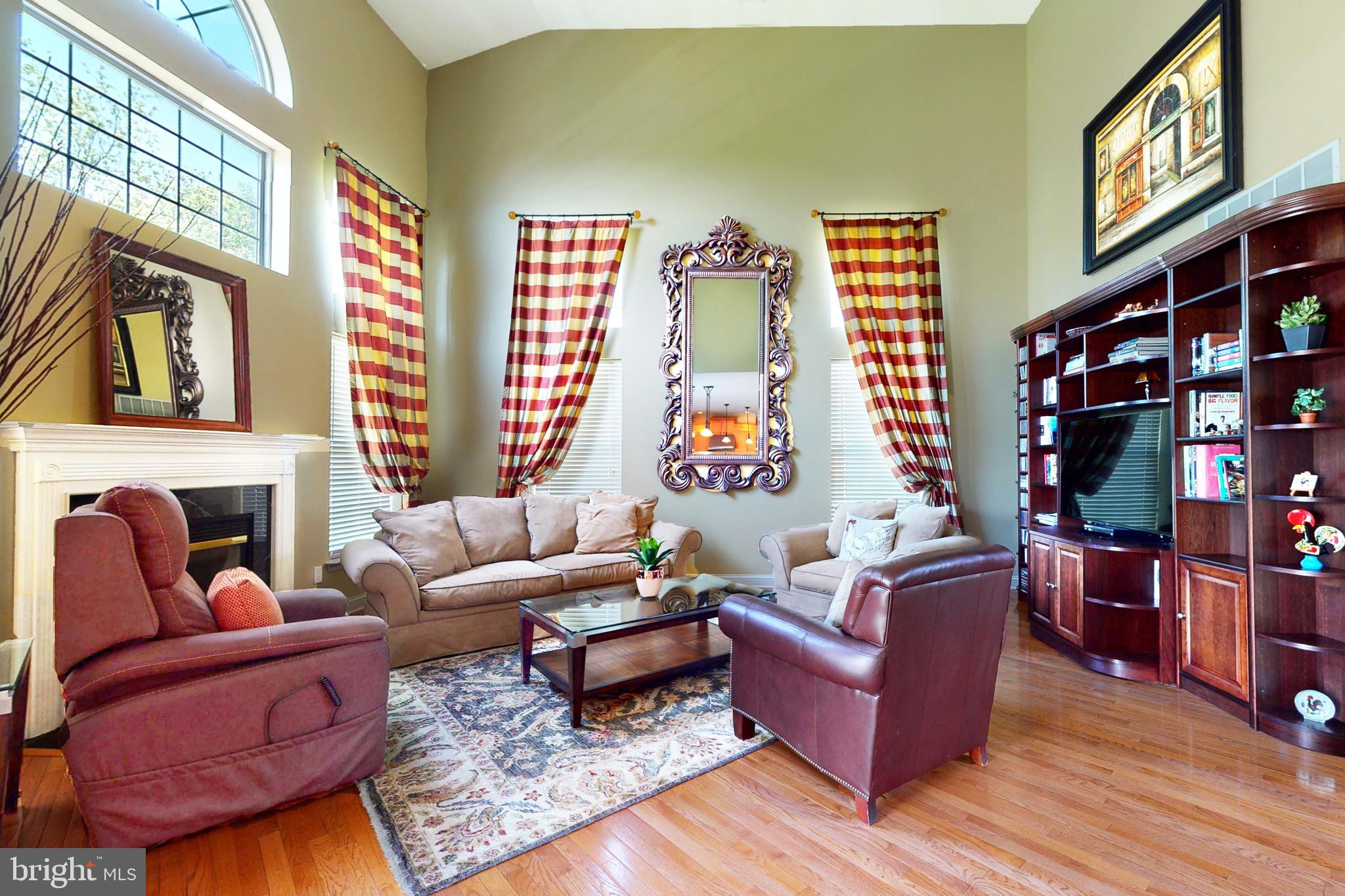 195 Yorktown Road Swedesboro, NJ 08085 - Photo 14 of 40 Family Room