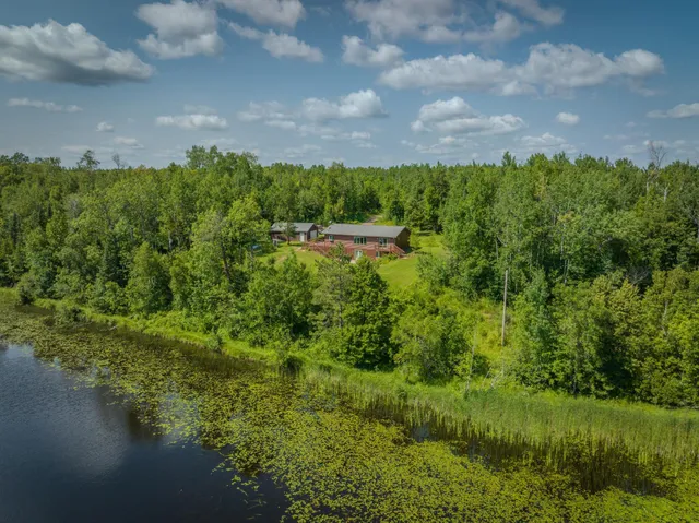 $475,000 | 27162 County Road 16, Hibbing, MN 55746