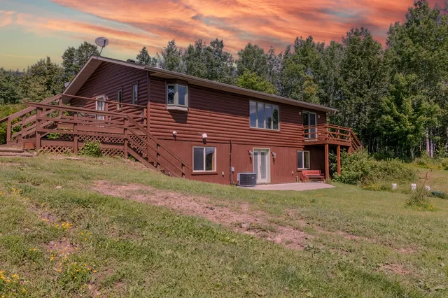 $475,000 | 27162 County Road 16, Hibbing, MN 55746