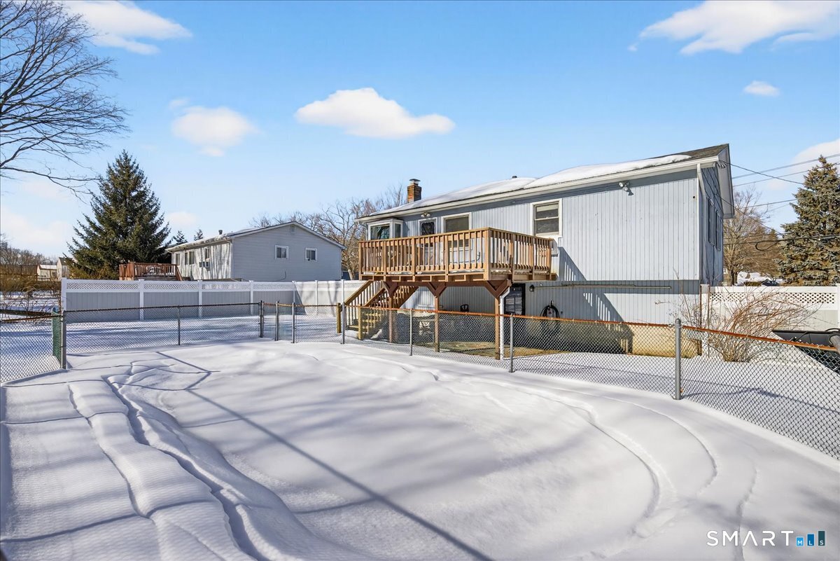 80 Flower Drive Hamden, CT 06518 - Photo 25 of 28 a view of a backyard