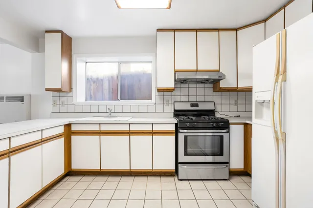 $625,000 | 1418 15th Avenue, Oakland, CA 94606