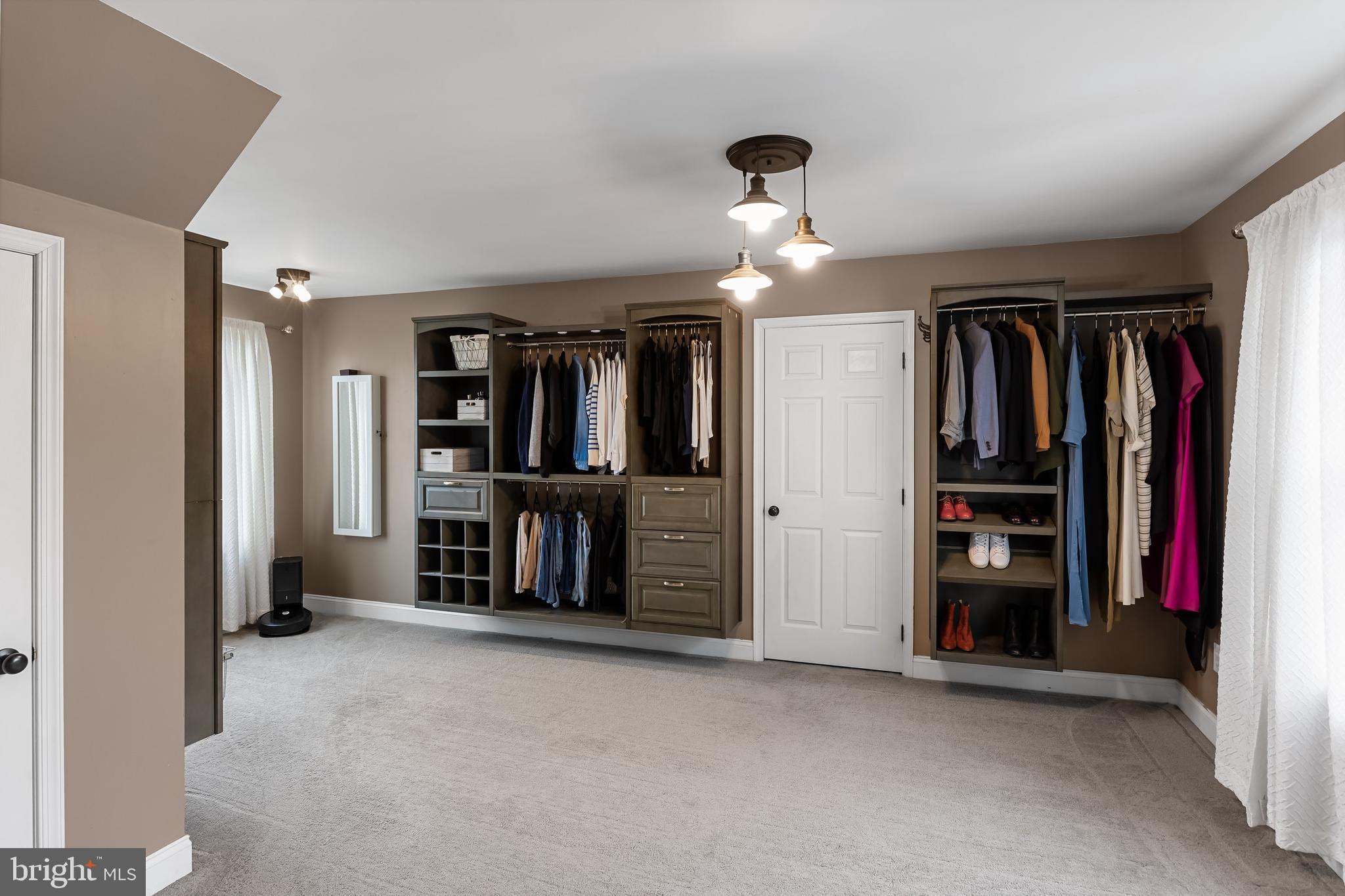 987 Honeysuckle Road Williamstown, NJ 08094 - Photo 34 of 65