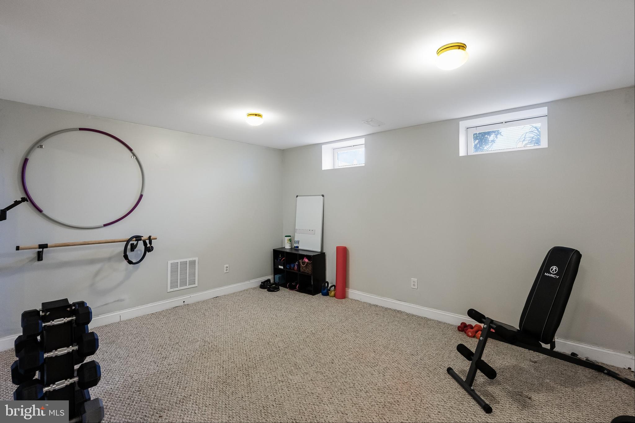 987 Honeysuckle Road Williamstown, NJ 08094 - Photo 41 of 65