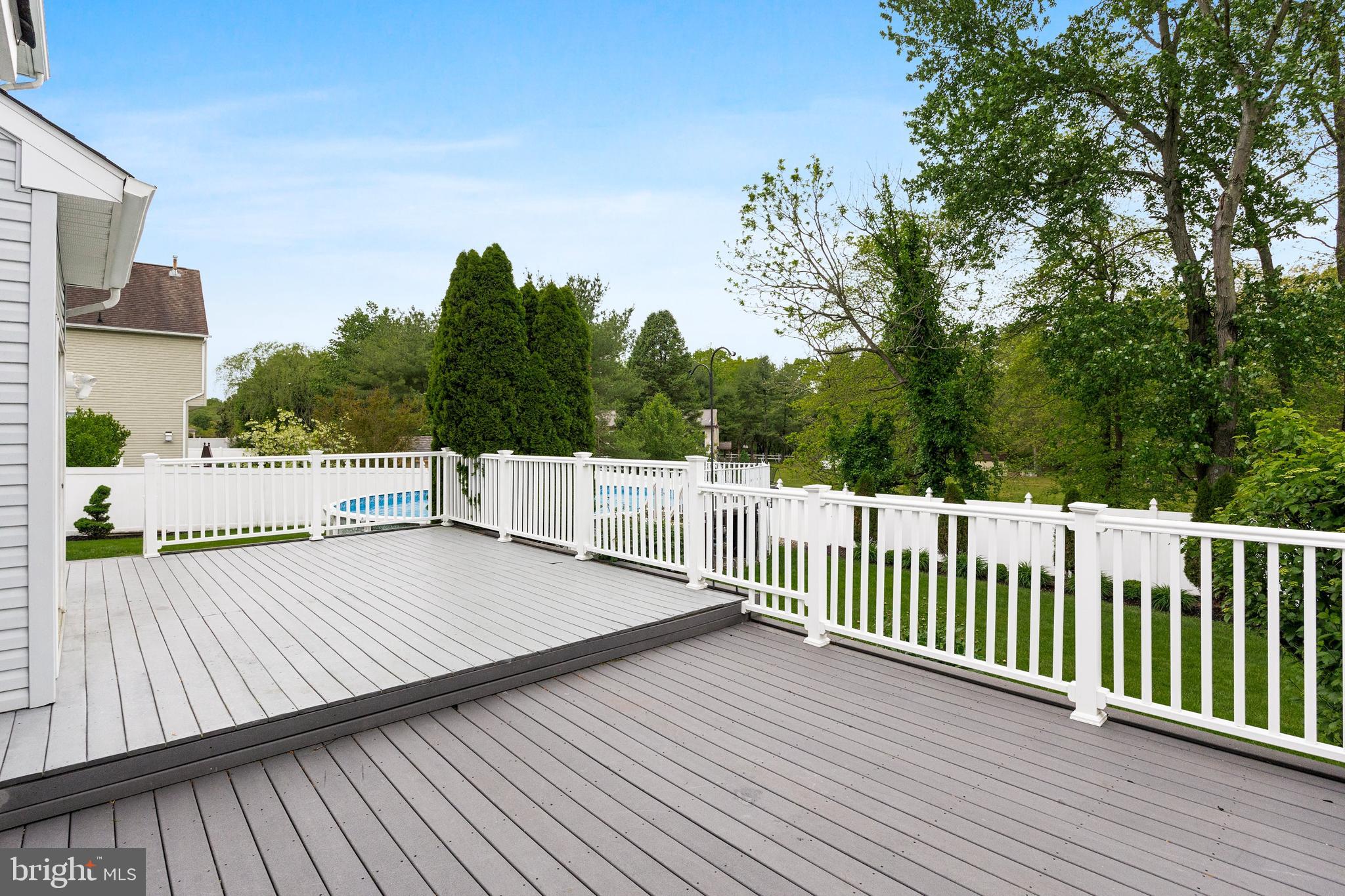 987 Honeysuckle Road Williamstown, NJ 08094 - Photo 44 of 65