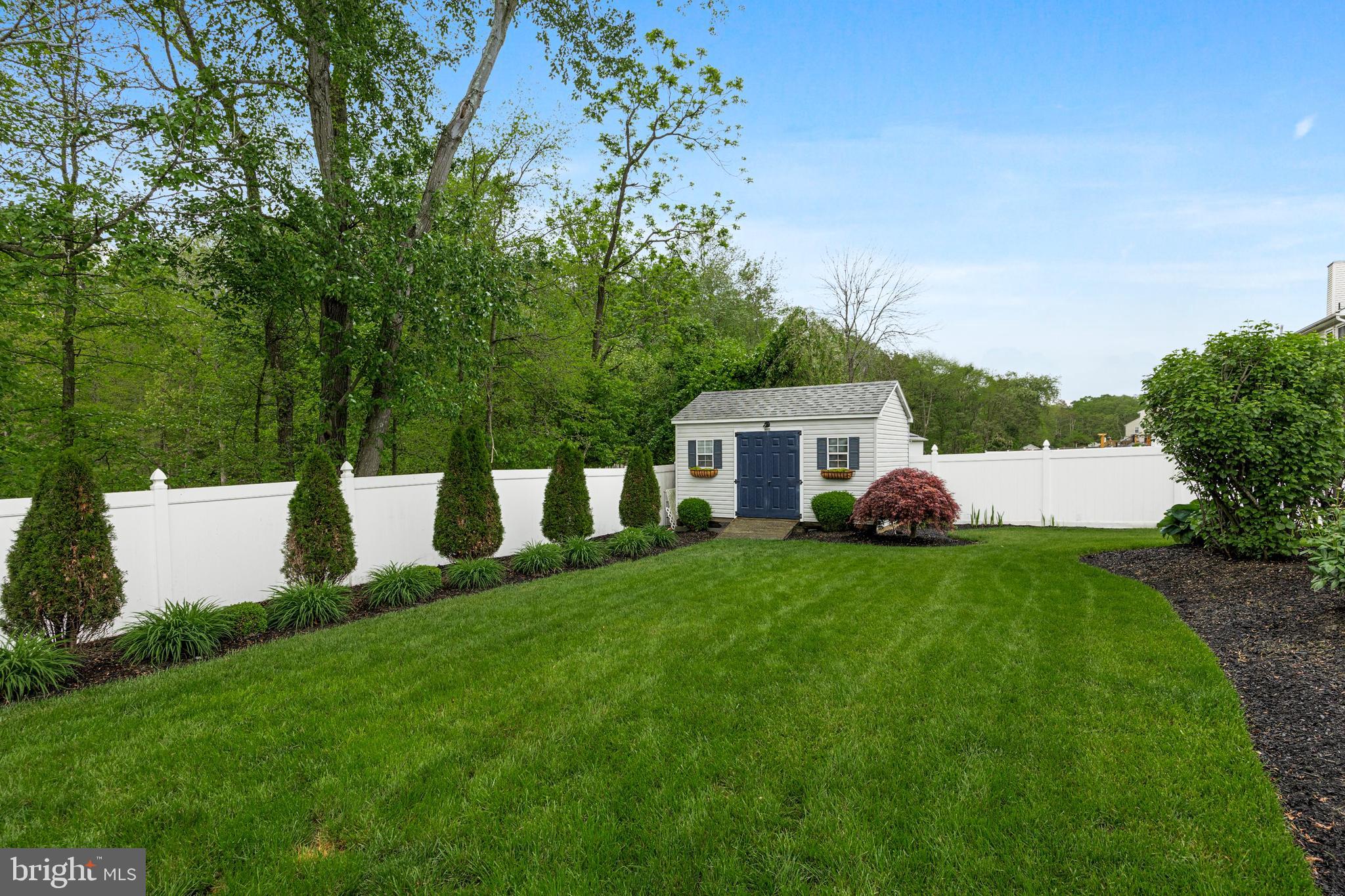 987 Honeysuckle Road Williamstown, NJ 08094 - Photo 48 of 65