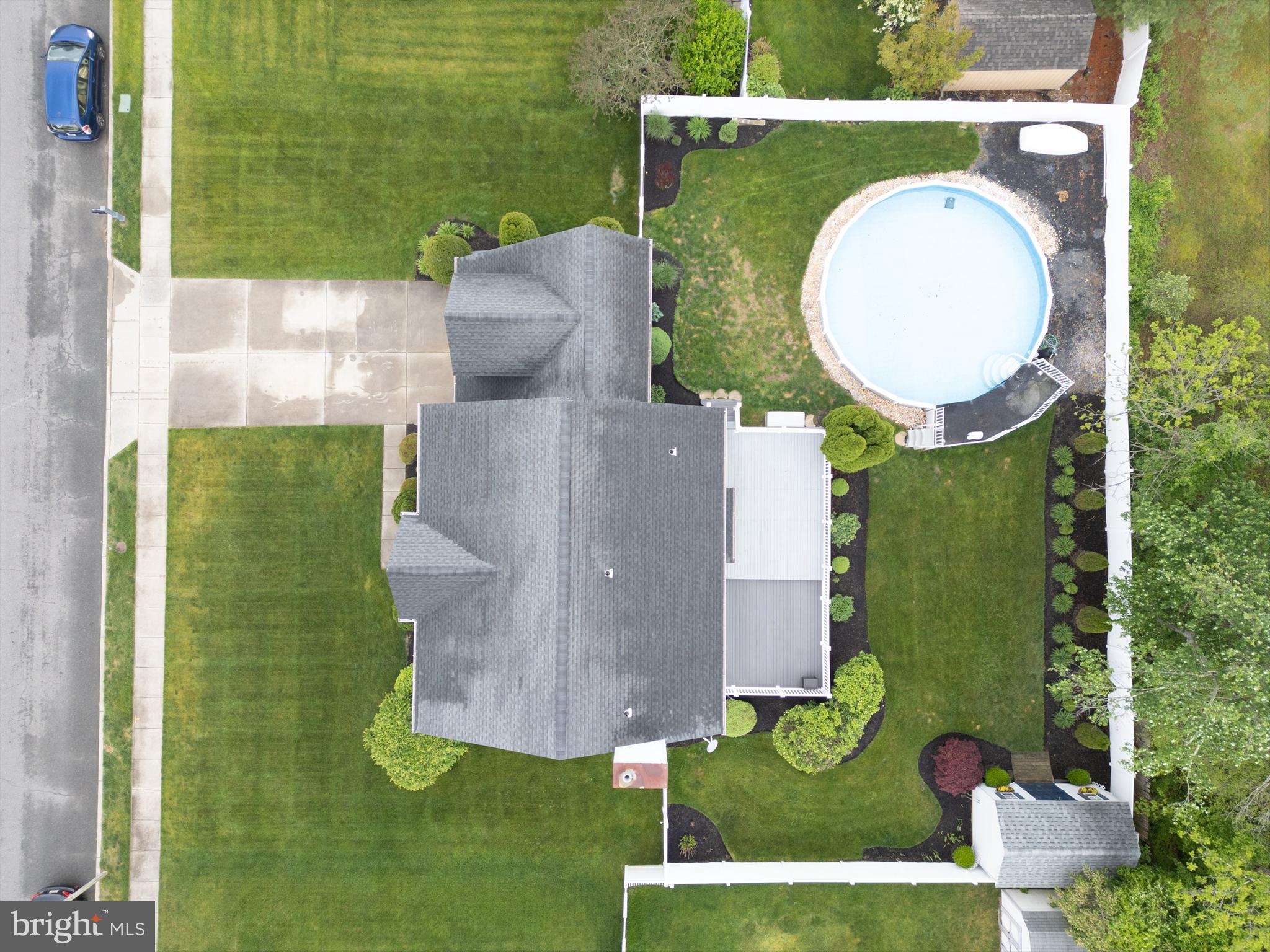 987 Honeysuckle Road Williamstown, NJ 08094 - Photo 56 of 65