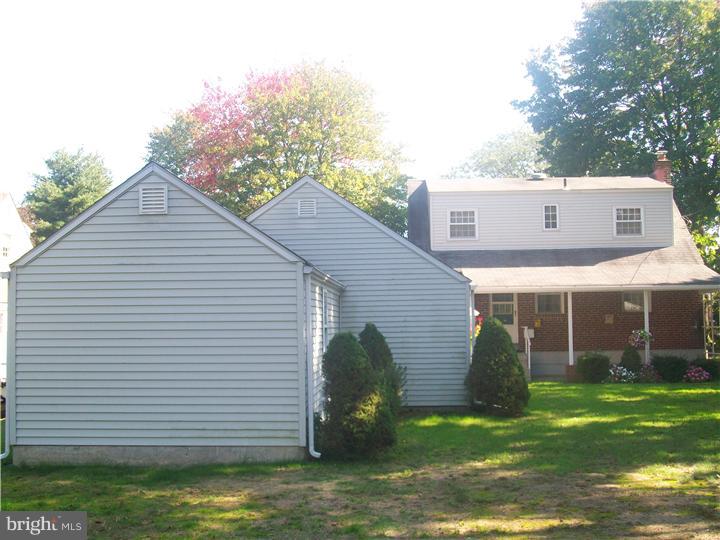 216 Hampton Road Hatboro, PA 19040 - Photo 3 of 25 Gallery Image 3