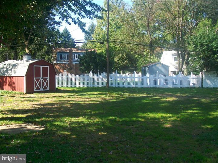 216 Hampton Road Hatboro, PA 19040 - Photo 5 of 25 Gallery Image 5