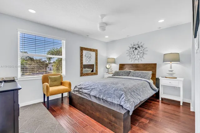 $975,000 | 15697 Northwest 12th Place, Pembroke Pines, FL 33028