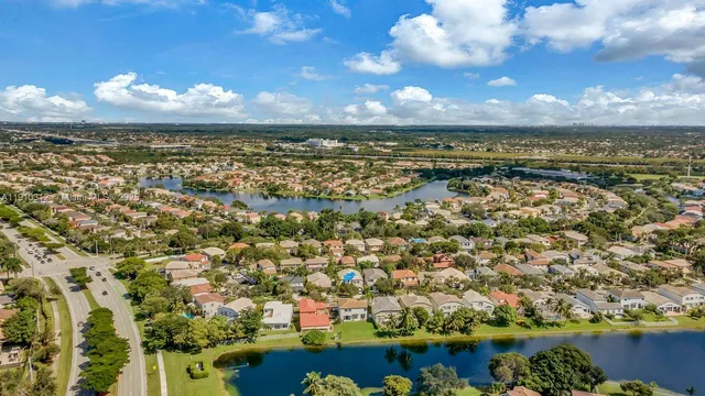 $975,000 | 15697 Northwest 12th Place, Pembroke Pines, FL 33028