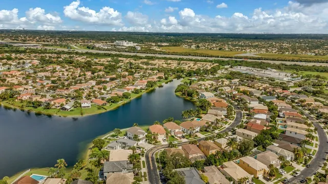 $975,000 | 15697 Northwest 12th Place, Pembroke Pines, FL 33028