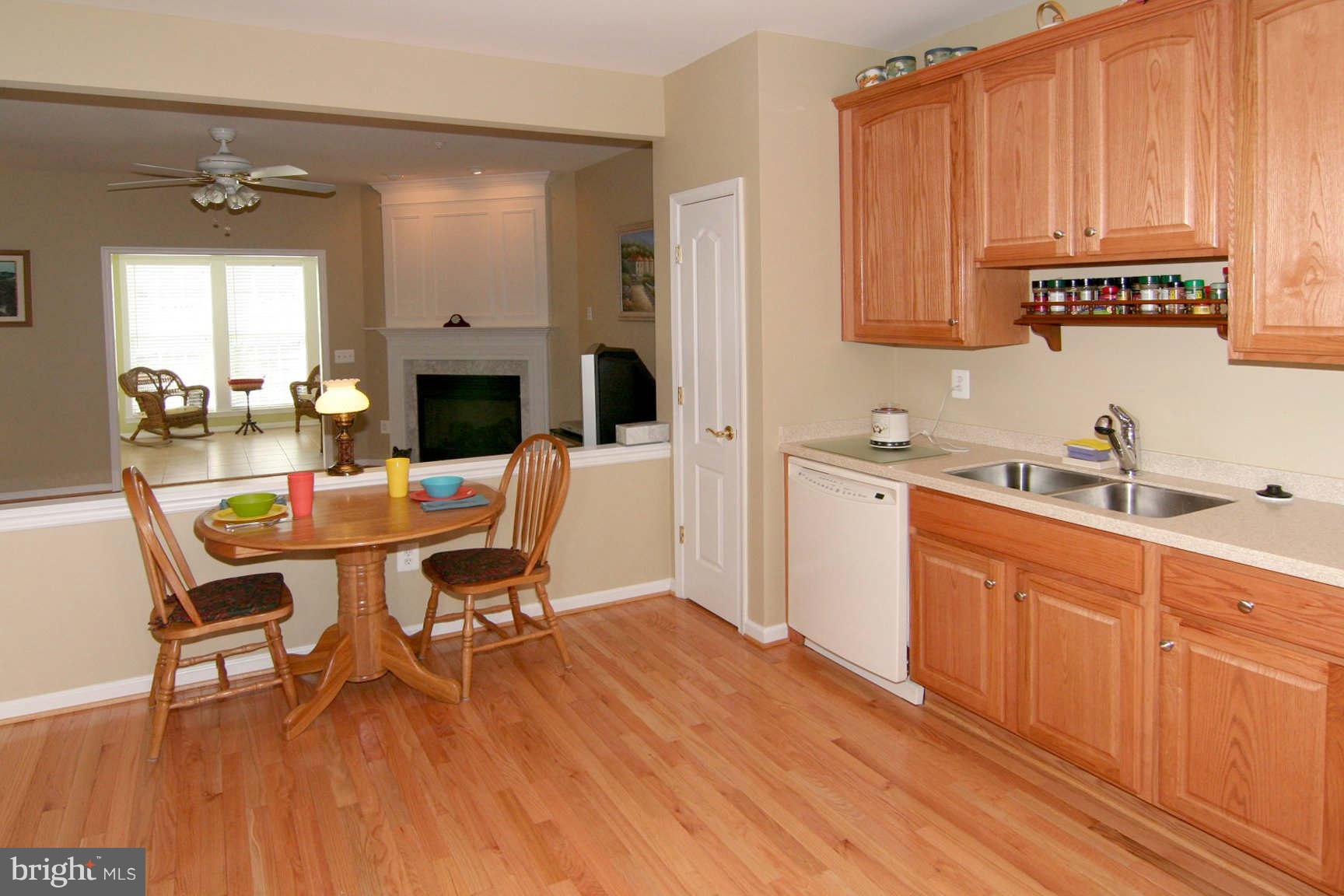 8237 Academy Road, Unit 39 Ellicott City, MD 21043 - Photo 12 of 22 Kitchen