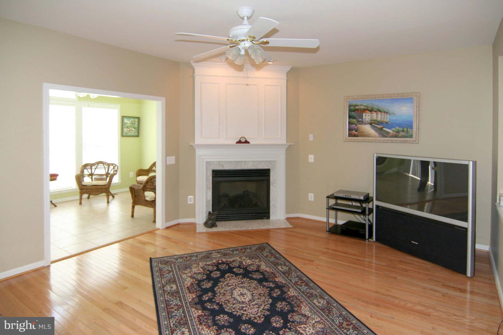 8237 Academy Road, Unit 39 Ellicott City, MD 21043 - Photo 3 of 22 Living Room