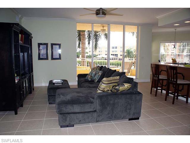 451 Bayfront Place, Unit 5206 Naples, FL 34102 - Photo 2 of 23