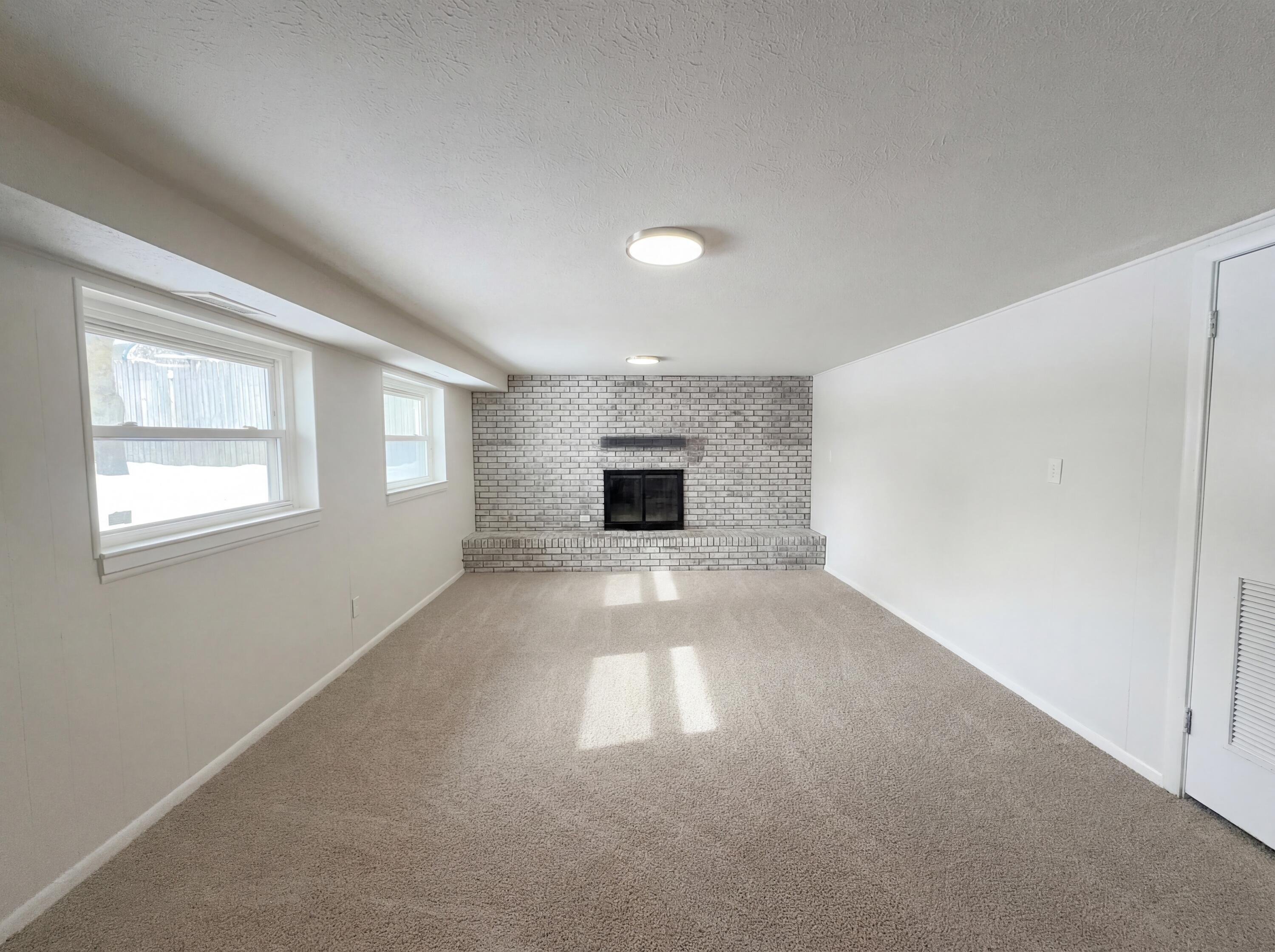 3859 Briggs Road Columbus, OH 43228 - Photo 10 of 18