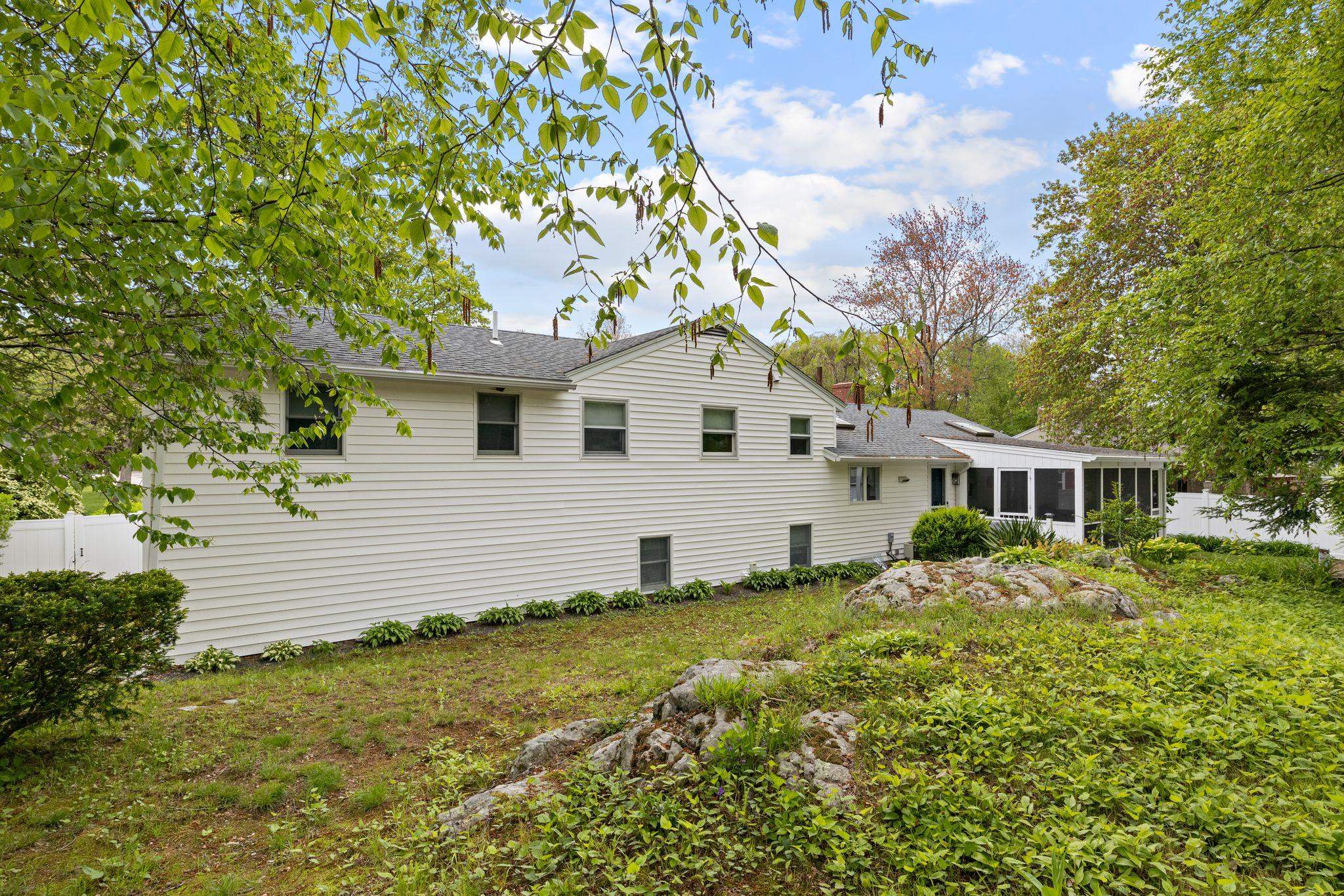 315 McKinley Road Portsmouth, NH 03801 - Photo 29 of 40