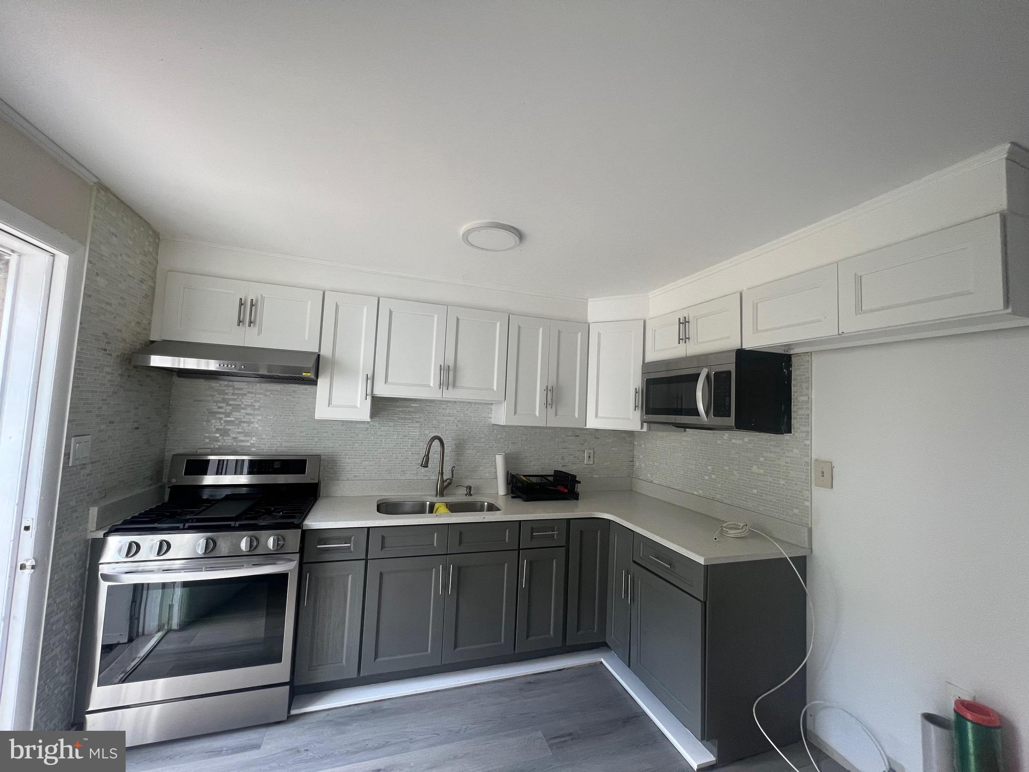 40 Collins Lane Maple Shade, NJ 08052 - Photo 6 of 28