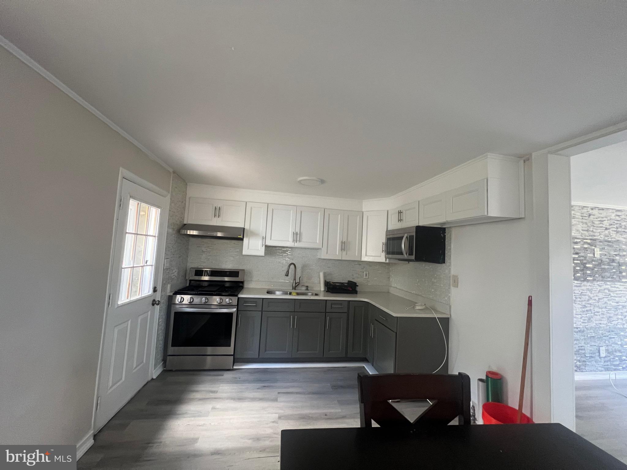 40 Collins Lane Maple Shade, NJ 08052 - Photo 7 of 28