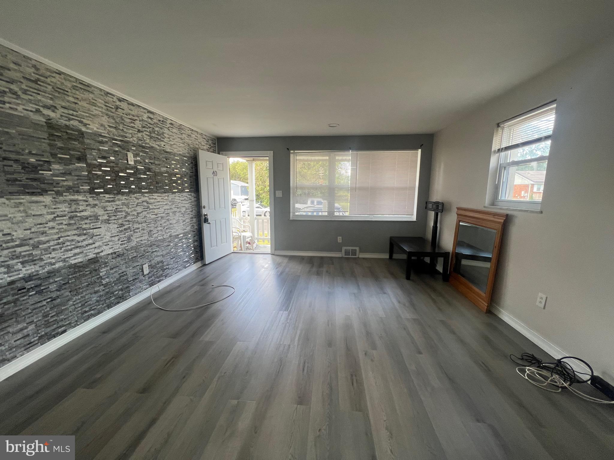 40 Collins Lane Maple Shade, NJ 08052 - Photo 9 of 28