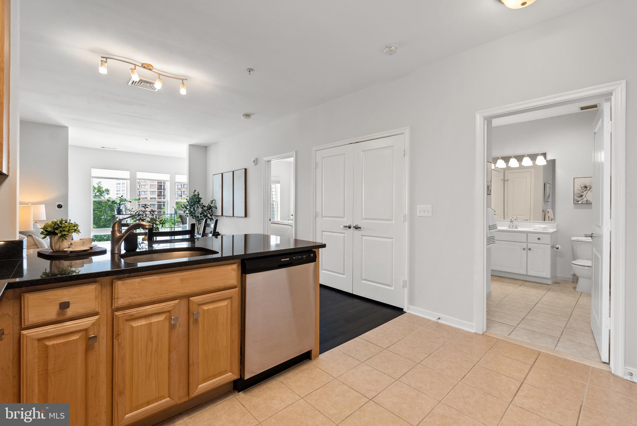 8045 Newell Street, Unit 512 Silver Spring, MD 20910 - Photo 16 of 49 Gallery Image 16